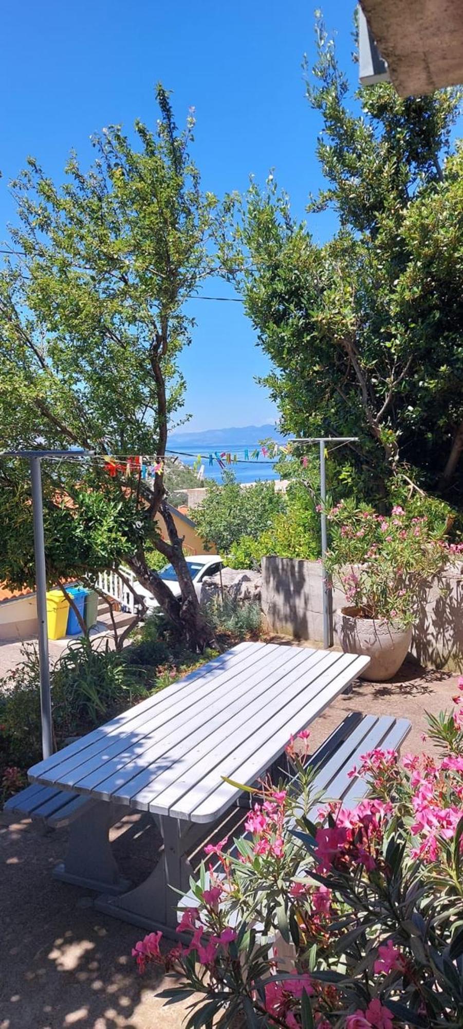 סווטי יוראי Apartman Sunny Green מראה חיצוני תמונה